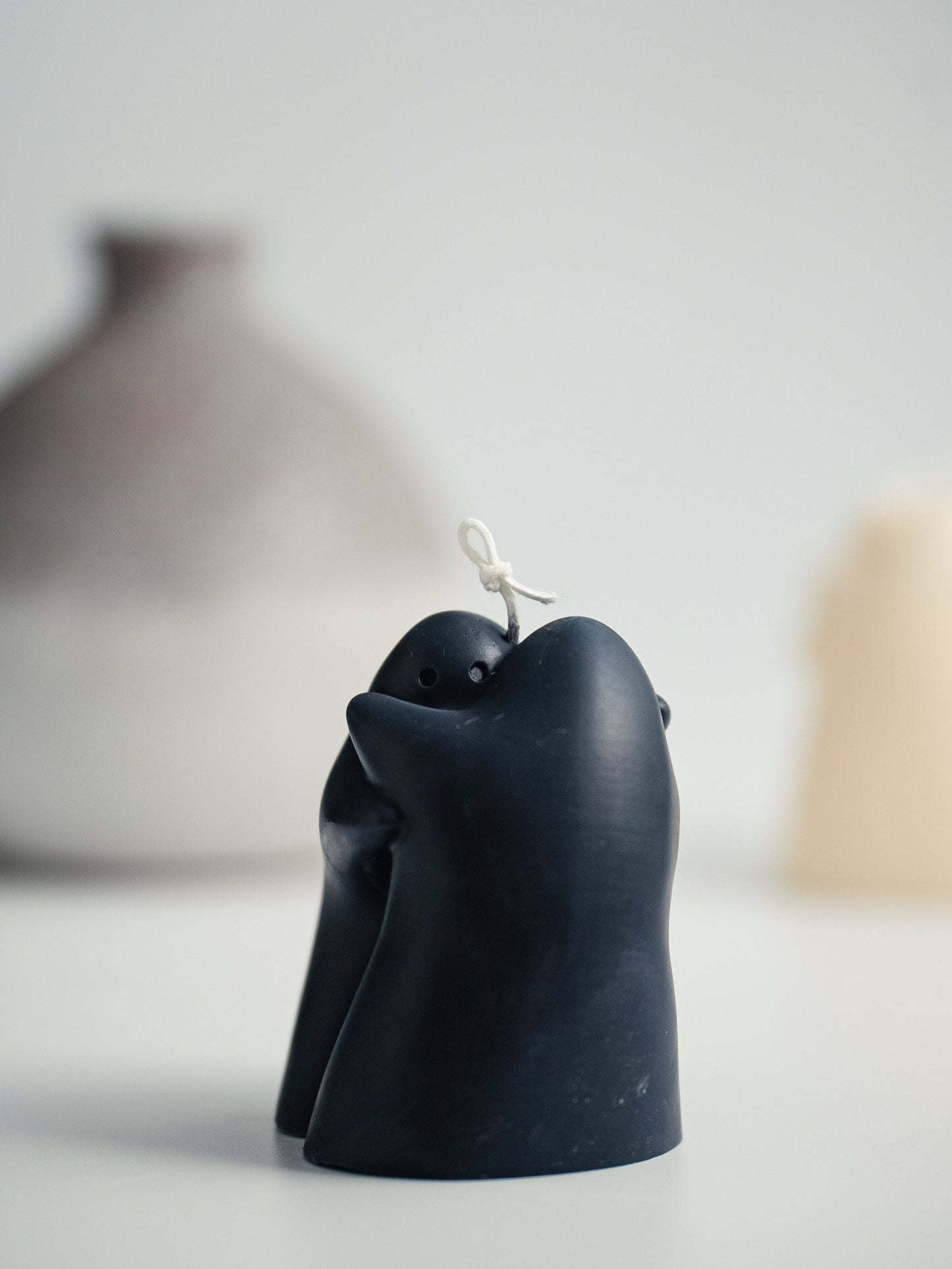 Huggie Candle