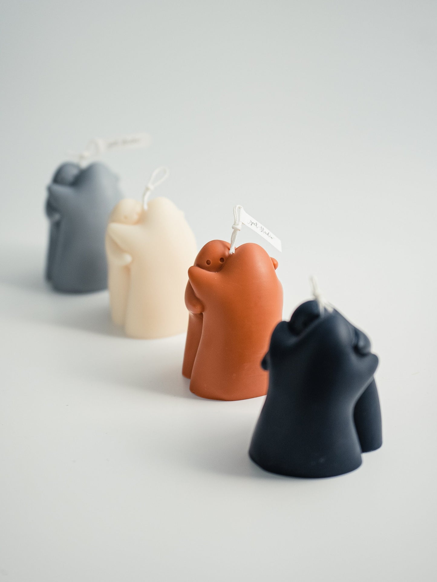 Huggie Candle