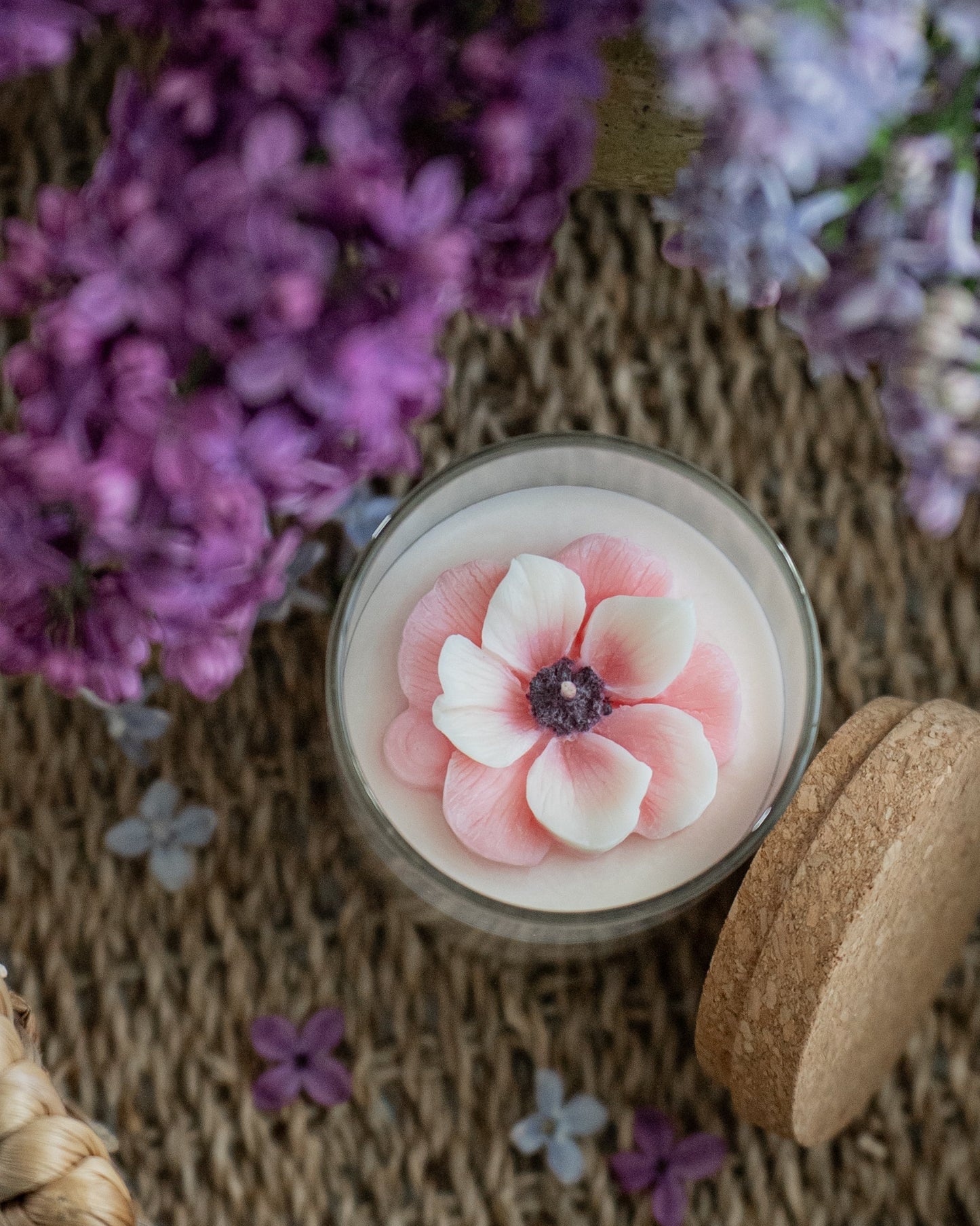 Anemone Candle