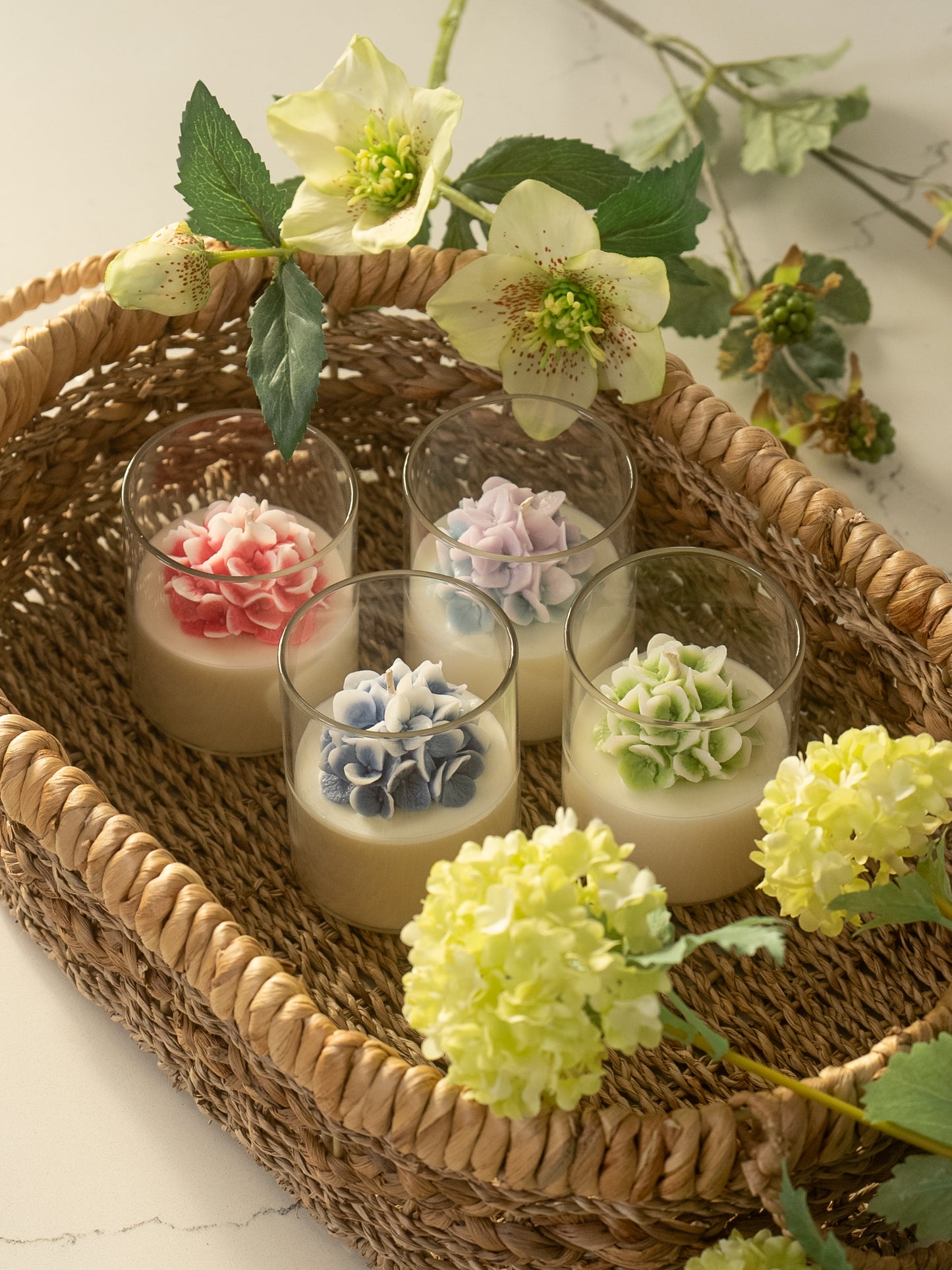 Hydrangea candle